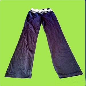 Lululemon Athletica wide leg pants!